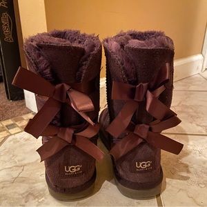 UGG Chocolate Brown Bailey Bow Women’s 6.5